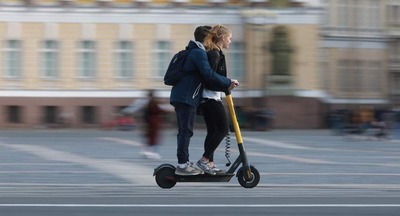 В ГИБДД Москвы призвали запретить езду на электросамокатах детям