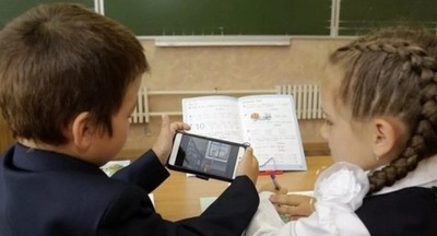 Максим Пратусевич – о запрете смартфонов в школе: пользы от этой нормы никакой, вреда тоже немного 