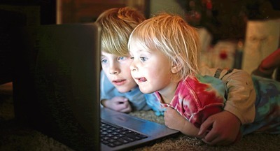 Исследование: просмотр видео негативно повлиял на словарный запас детей младше трех лет