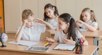 Минпросвещения не будет вводить новые предметы в школах