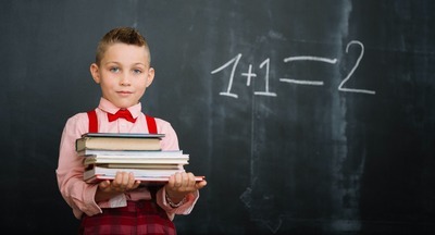 Милонов осудил родителей, отдающих своих детей в школу с 6 лет