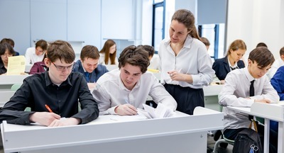 Анастасия Ракова сообщила о старте практикумов по подготовке школьников к ЕГЭ