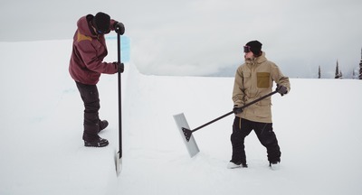 Эксперт Захаров: на ОБЖ нужно обучать ориентированию и стройке убежищ из снега Эксперт Захаров: на ОБЖ нужно обучать ориентированию и стройке убежищ из снега