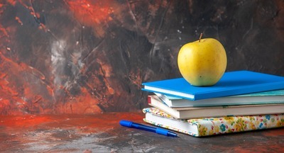 В Общественной палате предложили привязать премии учителей к результатам ЕГЭ В Общественной палате предложили привязать премии учителей к результатам ЕГЭ